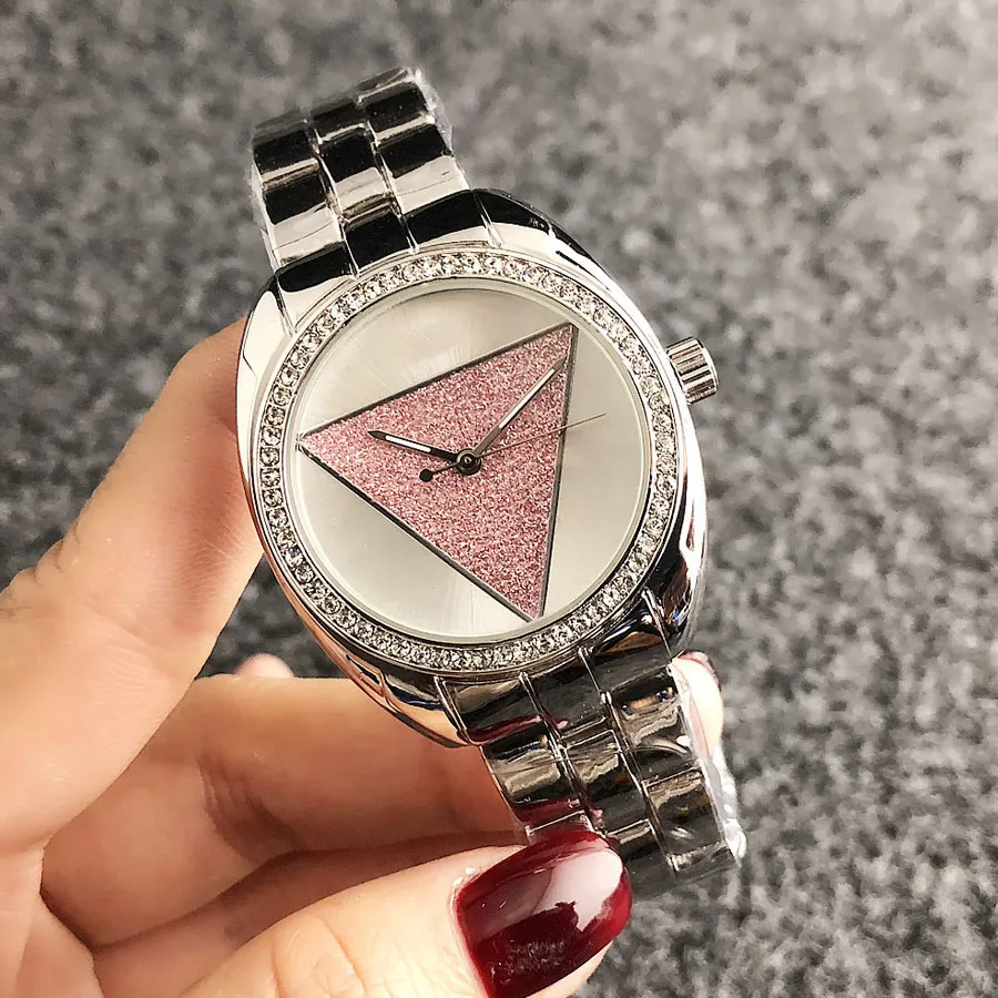 Marka Kwarcowy Wrist Watch dla Kobiet Dziewczyna Trójkątny Kryształowy Styl Dial Stal Zegarki Zegarek Stalowy GS21