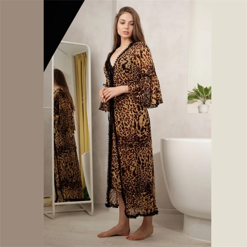 Sexy Leopard Sleepwear Meshバスローブ+ナイトガウンレースガウンローブセットロングキモノソフトナイチペニーオールセットY200429
