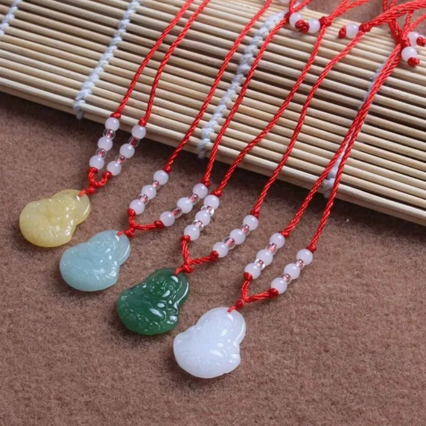 Vente chaude Guanyin pendentif imitation jade vert Bouddha collier bijoux en verre DMFN587 (avec chaîne) mélanger les pièces de commande Pendentif Colliers