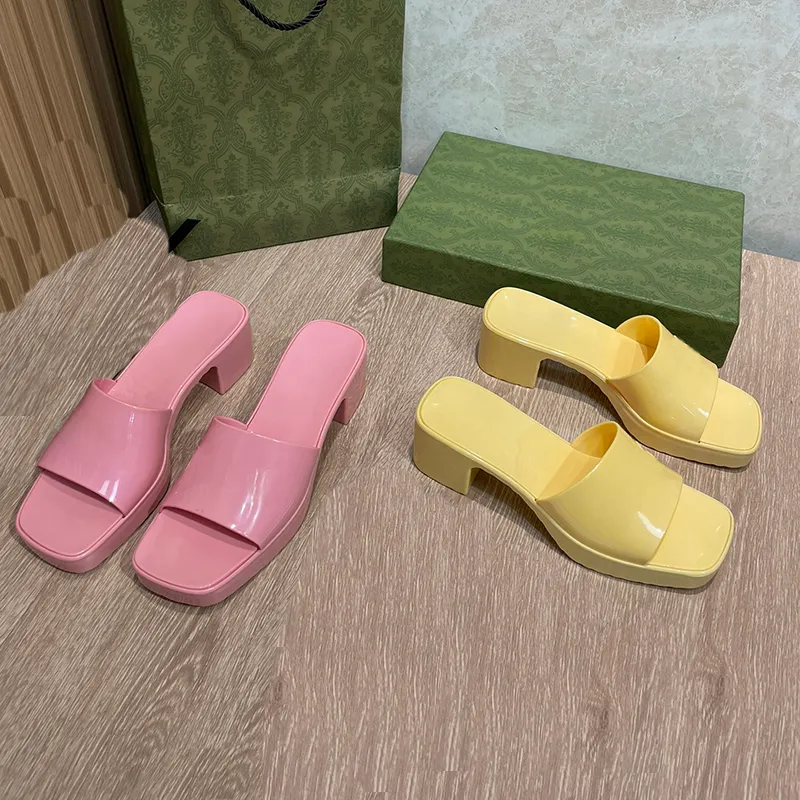 Привлекательные женские тапочки дизайнерские каблуки Scuffs Jelly Shoes Сандалии Candy Slides Высокие каблуки Платформа Hauts Ladies Sexy Black Comfort Beach Тапочки