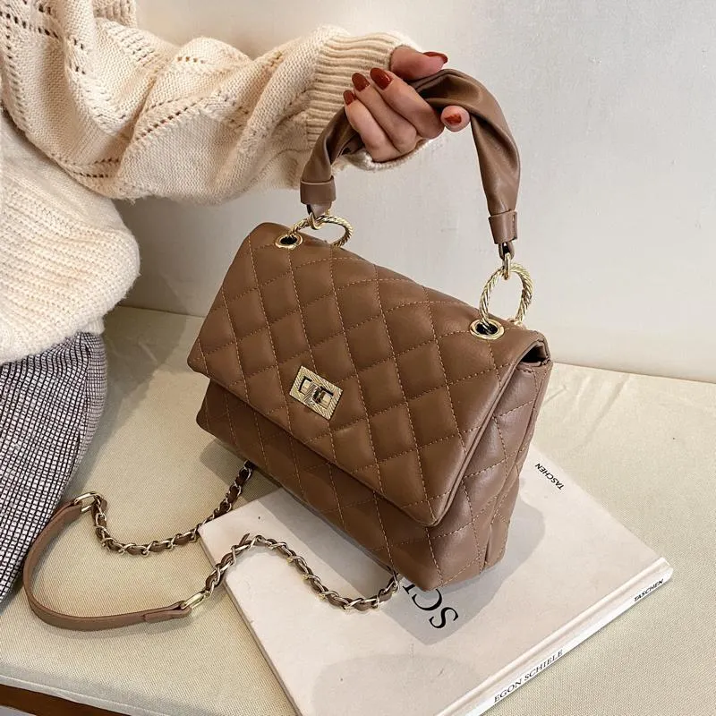 حقيبة يد المرأة الجميلة الفاخرة الإناث 2021 سلسلة crossbody عبر حقيبة الكتف الأزياء حقيبة جلدية