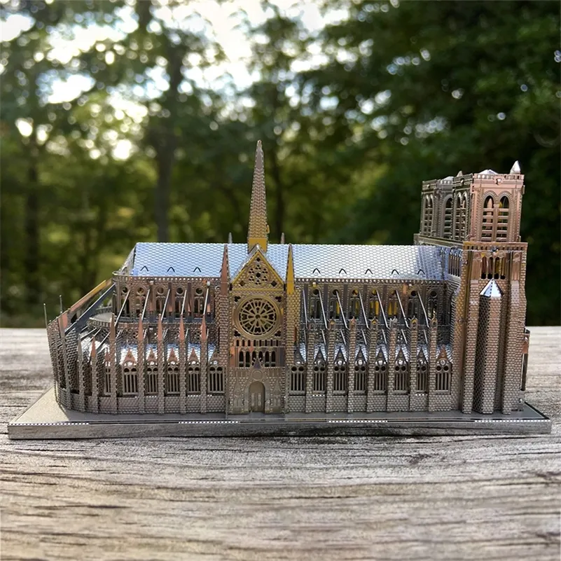 Notre Dame Cathedral DIY3D Metal Puzzle Moscow Building Model Kit Laser Cutting Puzzle Adult Children Educational Collection Toy 201218