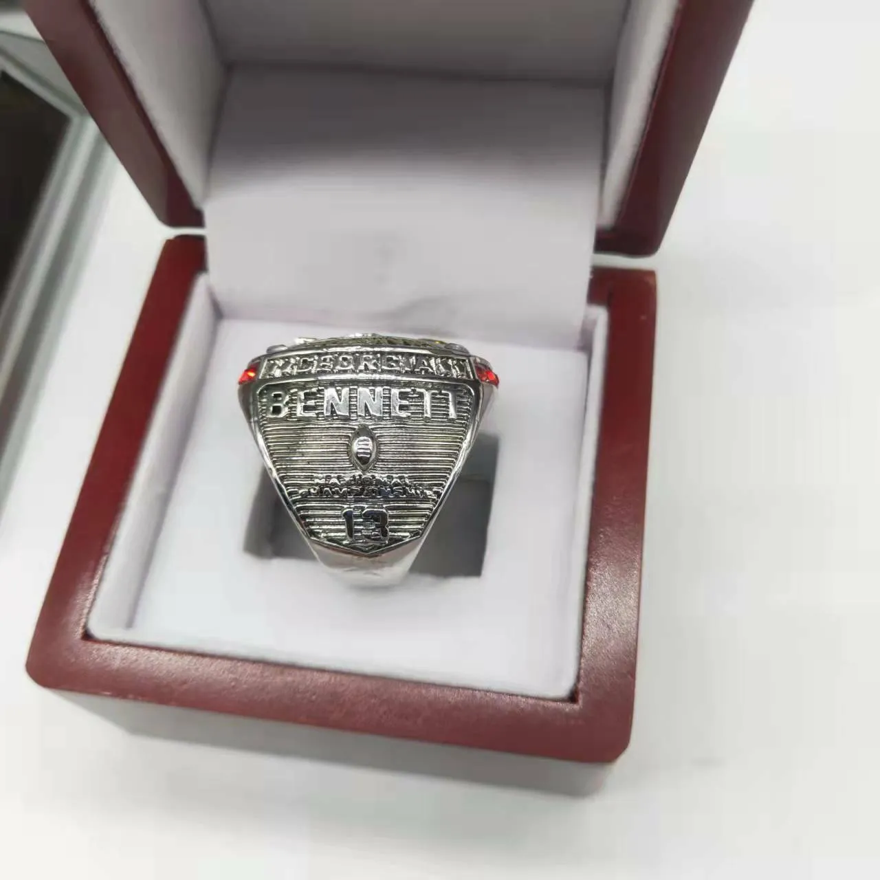 Georgia Bulldogs 2021-2022 Football Championship Ring with Collector's Display Case224Z