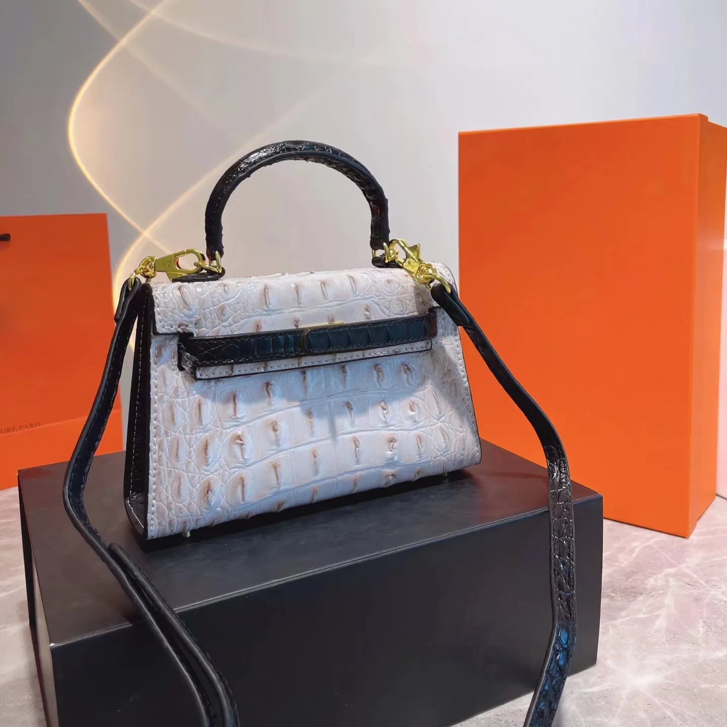 Nice small deals handbags