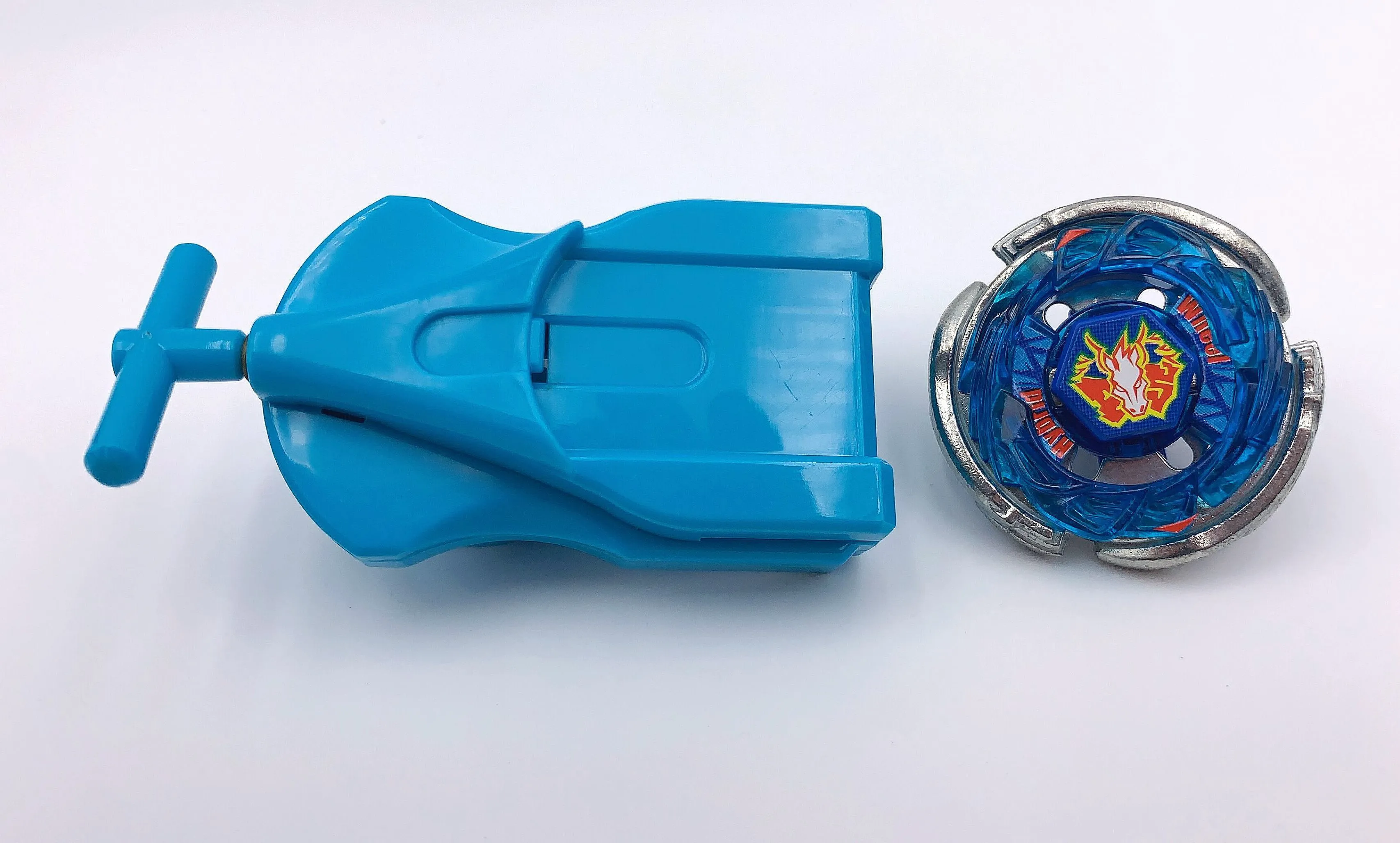 Beyblade Burst Starter Set - Storm Pegasis 105RF BB28 - Blue \u0026 White -  Spinning Top Toy from Dhgate 4D Beyblades - price 31.62, image size:3413x2057