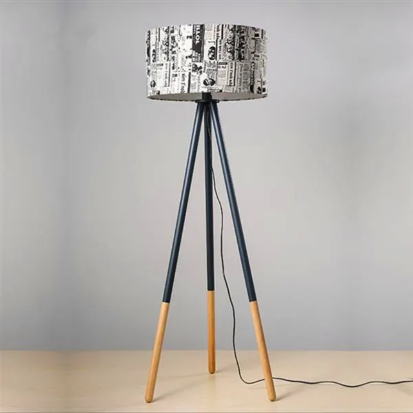 Meilleur lampadaire de trépied Vertical en bois rond de personnalité chaude créative avec Source de lumière US Plug lampadaires de haute qualité