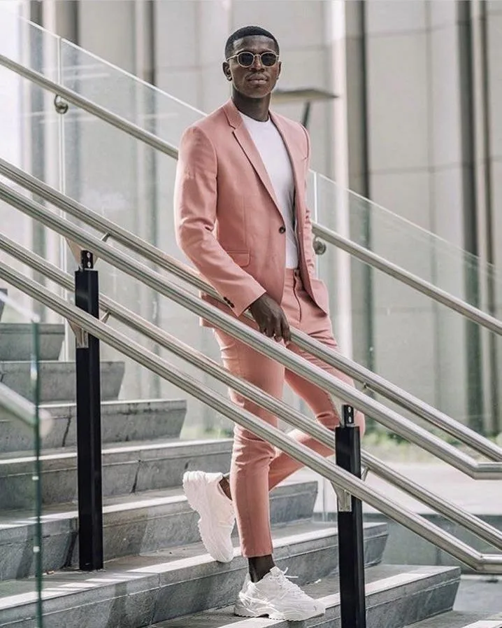 Herrdräkter blazers street stil dammiga rosa män 2 stycken formell kappbyxa design skräddarsydd man med byxor275r