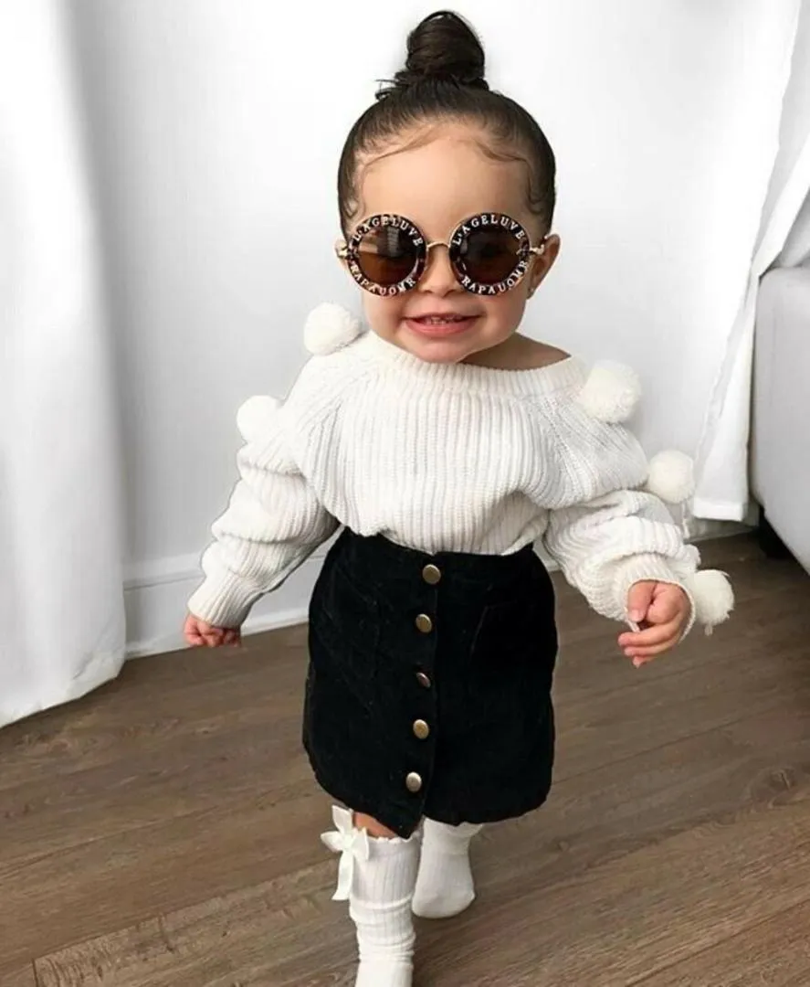 New Girl's Two-Pistass Toddler Baby Barn Flickor Hairball Sticka Toppar + Knapp Mini Skirt Varma Outfits Set Söt Baby Kläder 2-6T