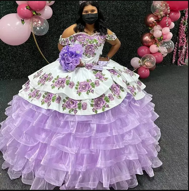 2022 белый сиреневый цветочный аппликация Quinceanera платья мексиканский чарро с плеча с короткими рукавами плюс размер баллы сладкое 16 платье выпускной