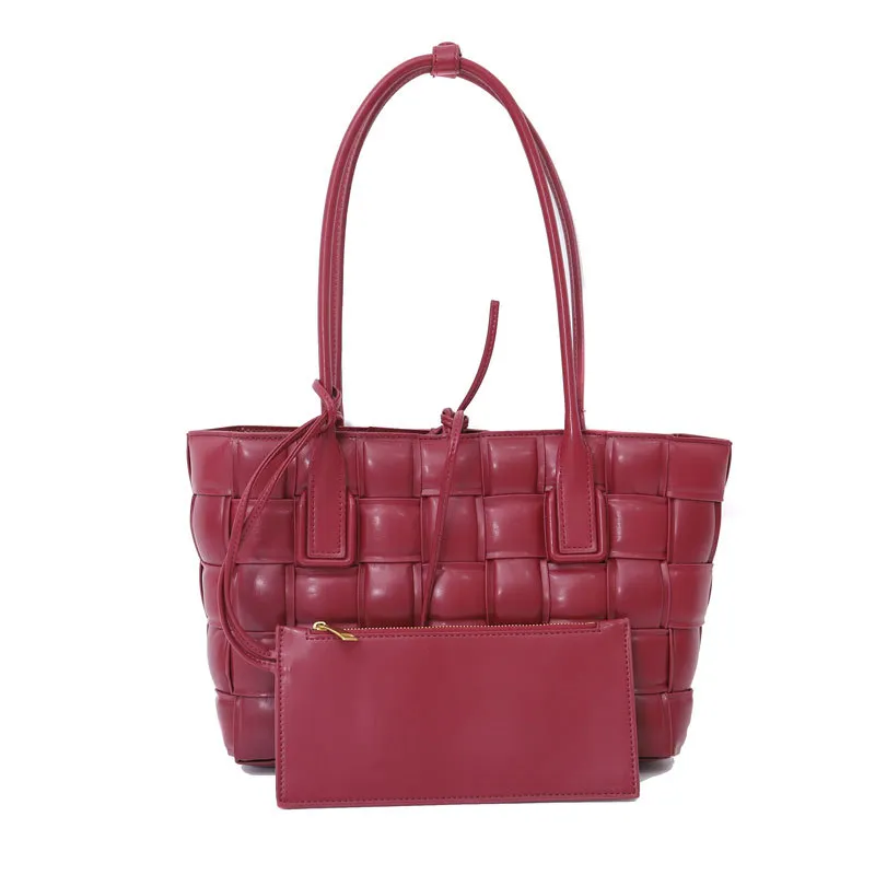 HBP Autumn new 2021 European and American trend woven bag leather women`s bags large-capacity one-shoulder diagonal handbag