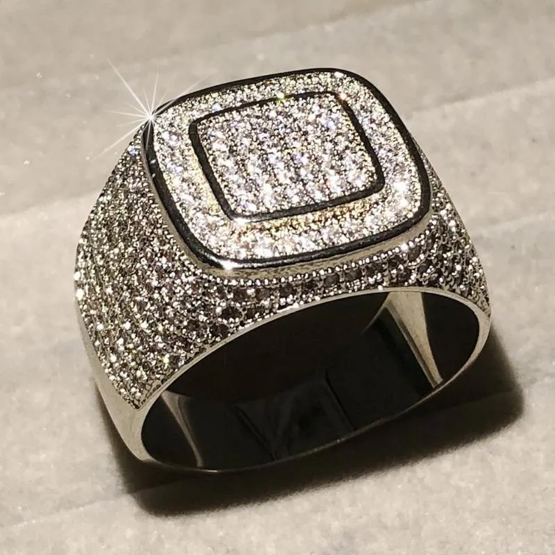 Luxury Hip Hop Micro Pave Sona Diamond Stones All Iced Out Bling Ring Big 925 Sterling Silver Ringar för Män Smycken Gift