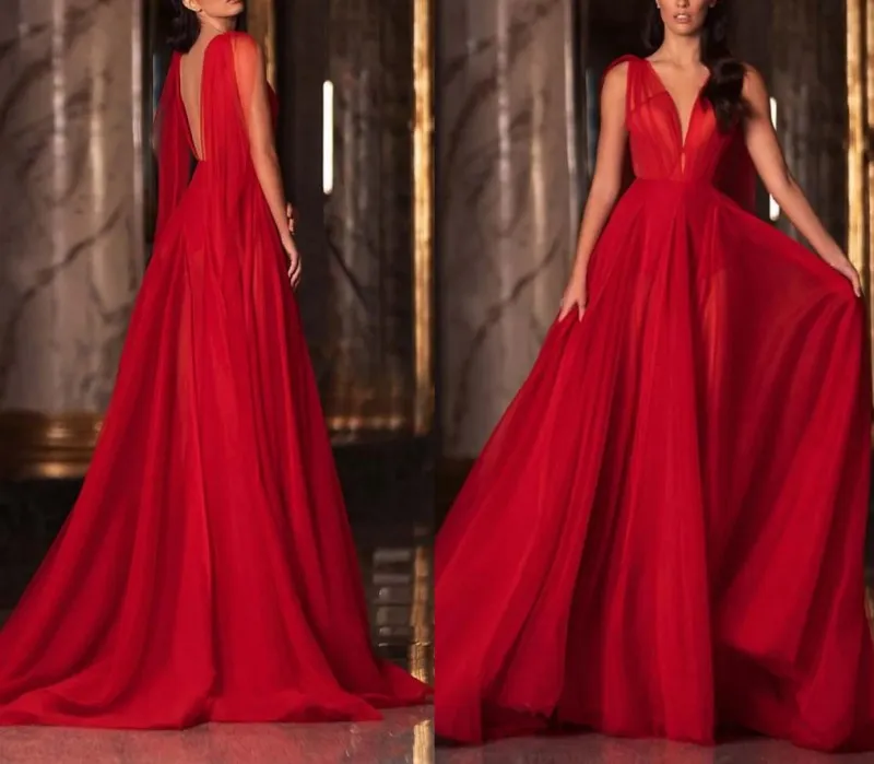 Sexig röd A-Line Backless Engagement Prom Dress V Neck Ärmlös Court Train Tulle Formell Party Gown Vestidos Fiesta Robe de Soiree 2022