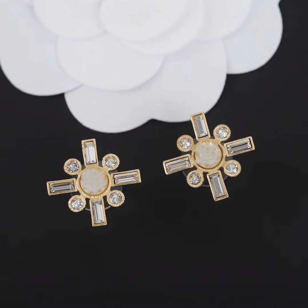 Luxe kwaliteit charm stud oorbel met transparante diamant voor vrouwen bruiloft sieraden drop shipping met doos PS3612