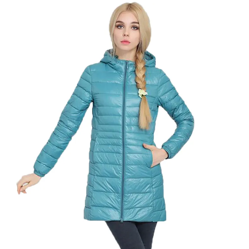 Kvinnor Hooded Parka Ny Varumärke Vinter Ultra Light Coats Kvinnors Långt Plus Storlek 4XL 5XL 6XL Jackor Ladies Outwear Duck Parkas T200319