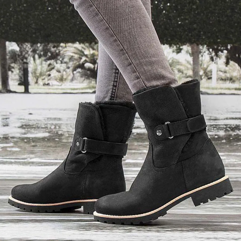 Hot Sale Fashion Pure Färg Vinter Stövlar Rund Toe Slip-On Boots Square Heels Buckle Strap Casual Vintage Kvinnor Plush Insoles Snow Boots