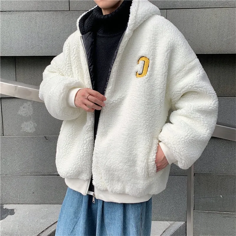 Privathinker 한국어 겨울 남성 양고기 양모 재킷 파카가 두꺼운 따뜻한 여성 대형 코트 편지 C 자수 남자 자켓 201217