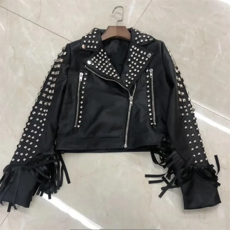 Rivet Beading Soft PU Läderrockar Kvinnor Tassel Stitching PU Läderjacka Punk Rock Beskuren Jackor Faux Leather Coat F2190 201020