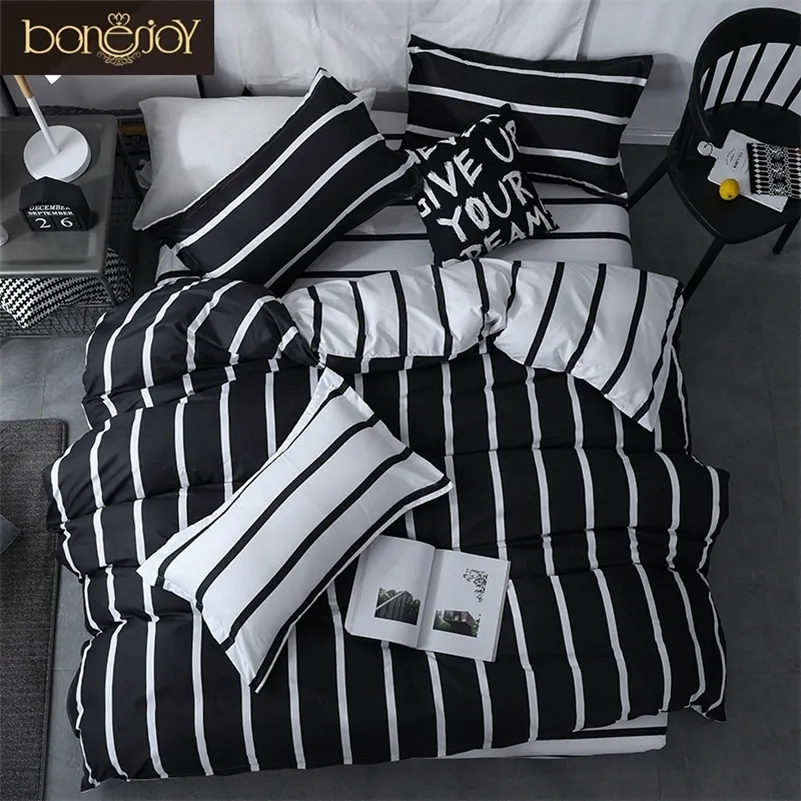 Bonenjoy Noir et Blanc Colo Rayé Couvre-lit Ensembles Simple / Twin / Double / Queen / King Housse de couette Drap de lit Taie d'oreiller Kit de literie 201210