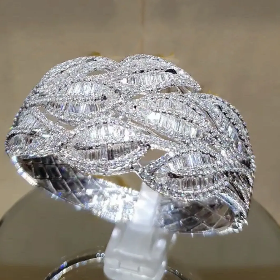 リングファッションレディースダイヤモンドリング誇張結婚指輪工場直接ジュエリーサプライ卸売