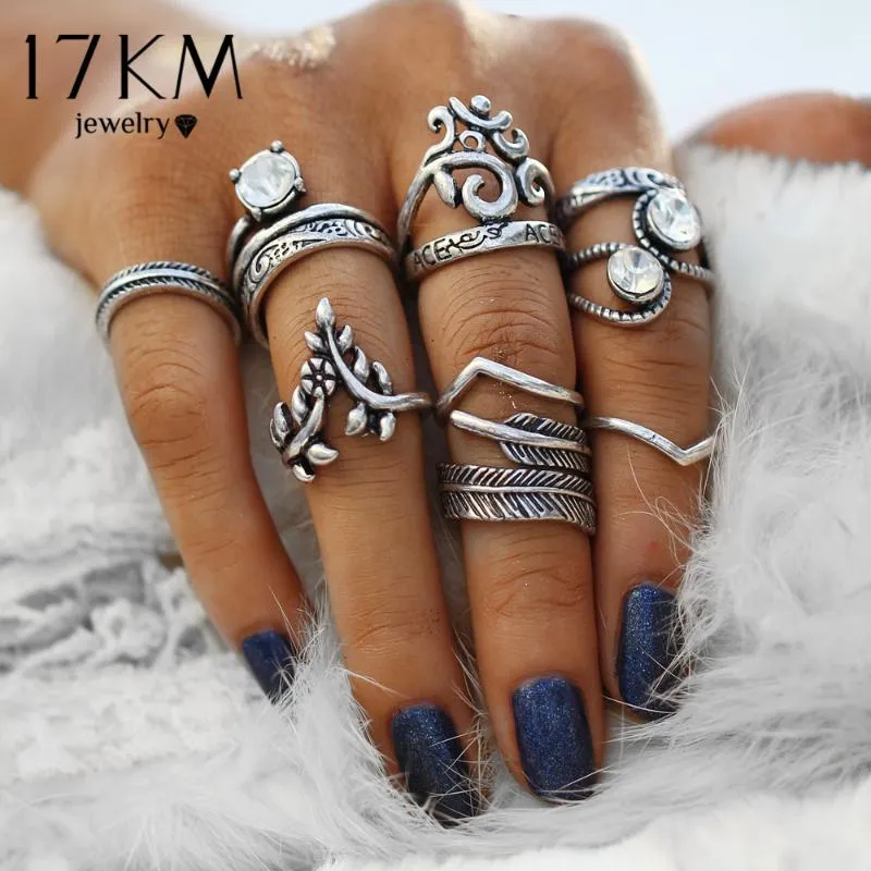 Cluster Rings 17KM Vintage Silver Color Knuckle Carving Antique Hollow Flower Leaves Crystal Party Jewelry For Women 8 PCS/Lot
