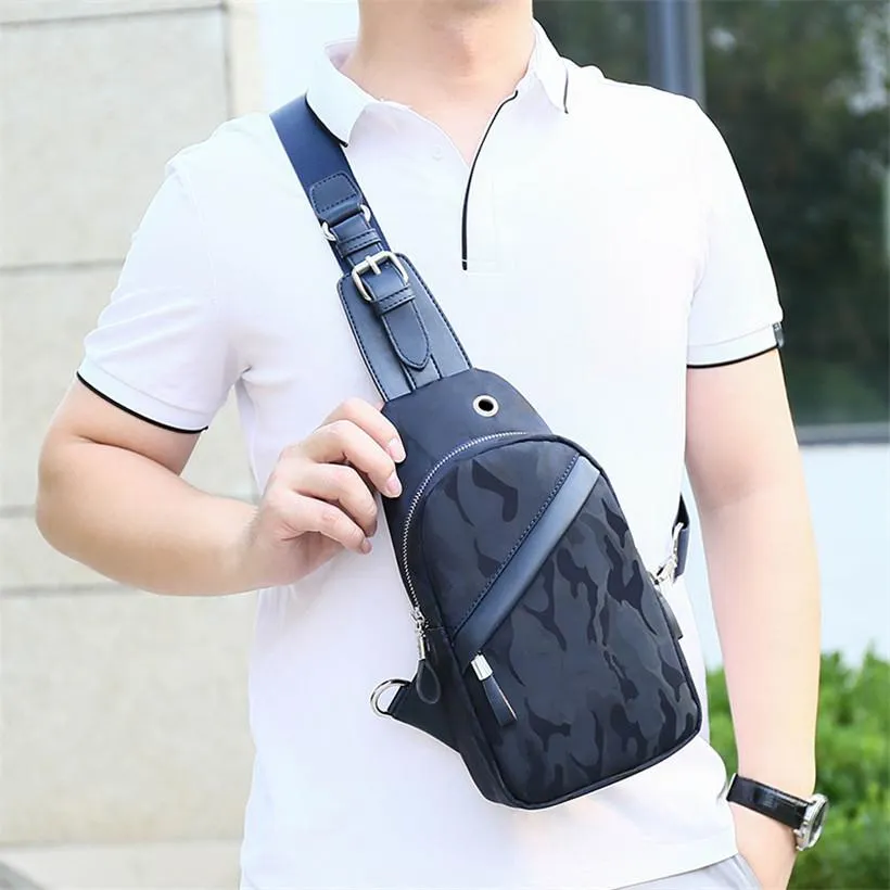 2021 Nieuwe Outdoor Mannen en Vrouwen Mode Sling Tas Cross Body PU Messenger Bags Portemonnee Outdoor Taille Tassen Pack Crossbody Bag Borst Sling Bag 123A