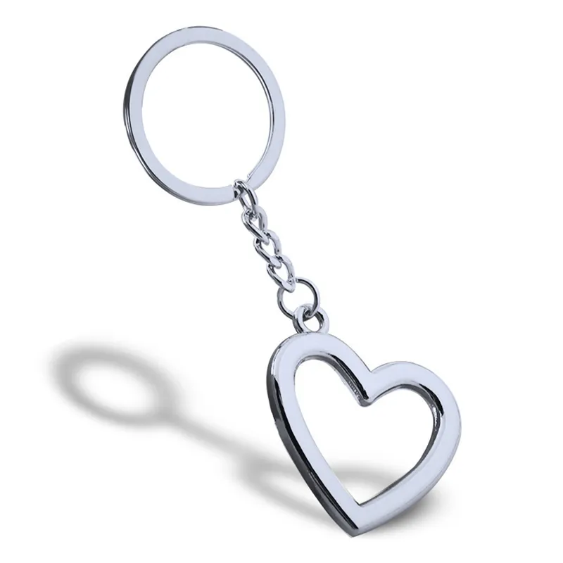 Hj￤rtformade nyckelringar Metal Keychain Pendant Romantisk par Key Ring Key Chain Fashion Accessories