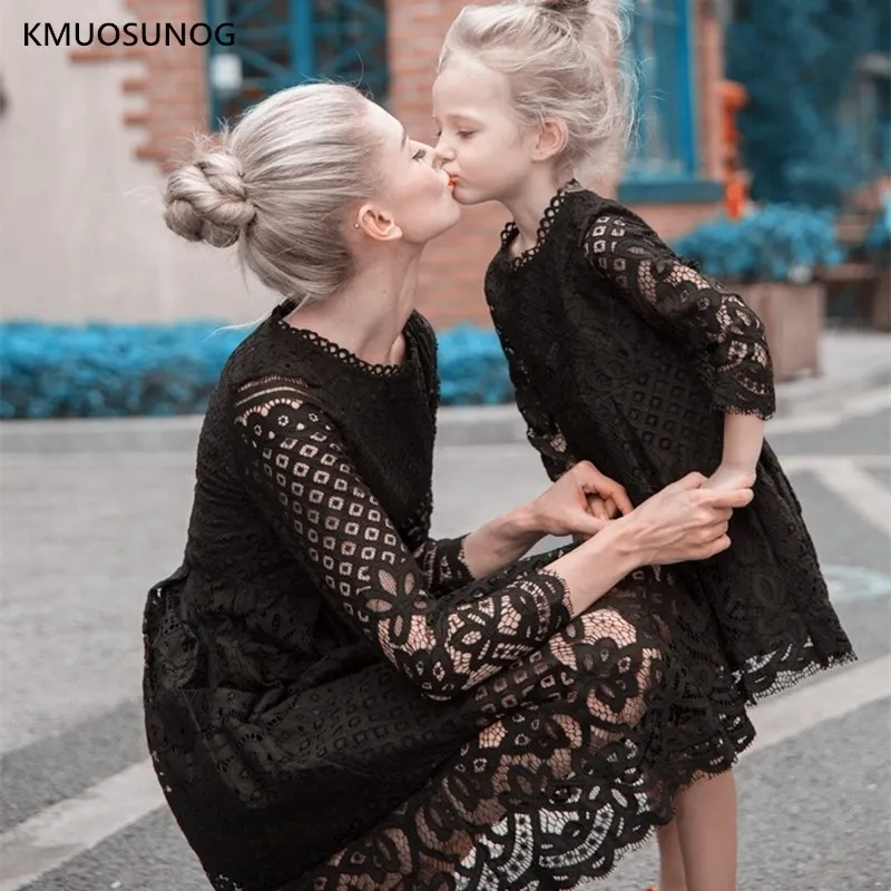 Familjmatchande kläder Mother Daughter Dresses Wedding Party Casual Clothes 201128