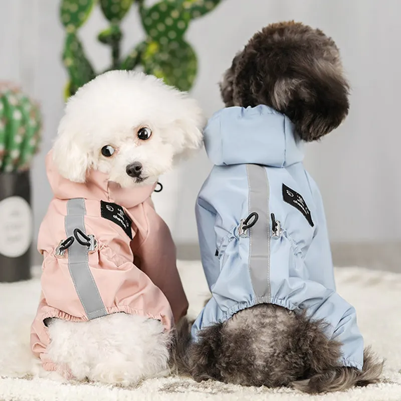 Neue Haustier Hunde Kleidung Regenmantel für Welpen Kleine-Große Hunde Kleidung Französische Bulldogge Akita Kleidung Möpse Hunde Hoodies Hund Windjacke 201114