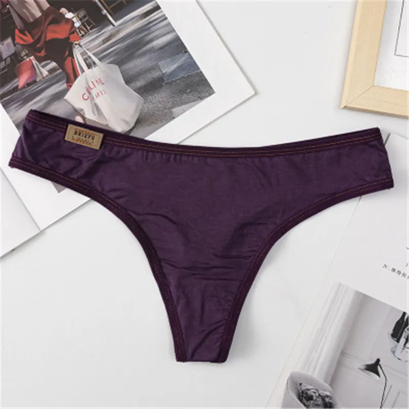 Wholesale Womens Seamless Sexy Panties Fashion Trend Solid Colors Low Waist Thong Underwear Female Breathable Casual Comfortable Briefs