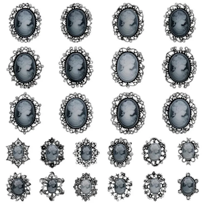 baiduqiandu-Wholesale-Crystal-Rhinestones-Flower-Brooches-for-Wedding-Invitation-Cake-Decoration-DIY-Bouquet-Kits.jpg_640x640 (2)