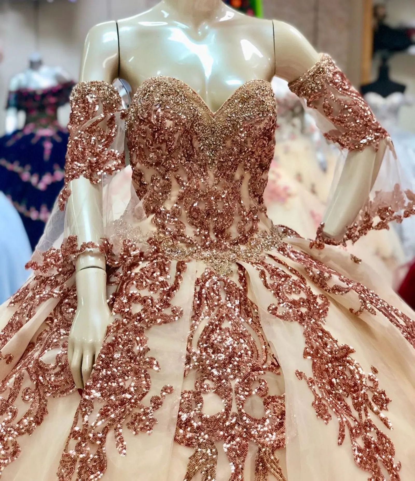 Robe de bal scintillante en or Rose, robes de Quinceanera, manches longues, épaules dénudées, paillettes appliquées, robe de soirée, 16 ans, Wear262n