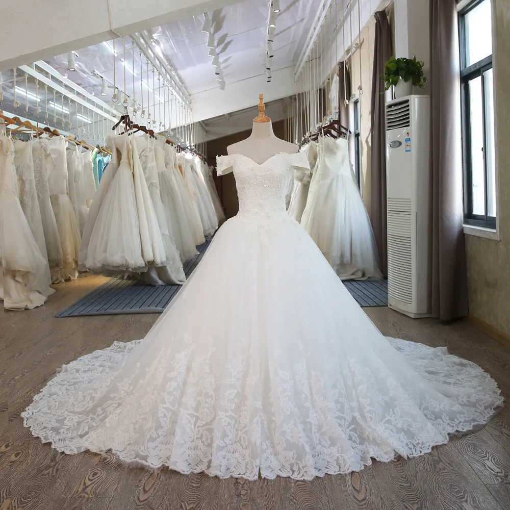 Ny stil riktiga bilder vit bollklänning brudklänning mariage vintage muslim plus storlek spets bröllopsklänning 2020 prinsessa med ärm
