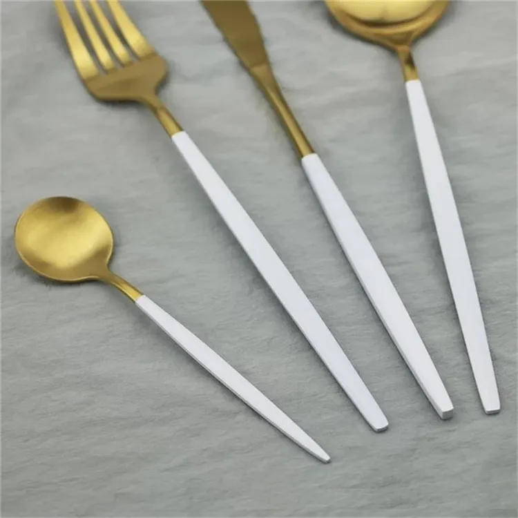 Matte Cutlery Set 304 Zestaw stali stalowej ze stali nierdzewnej Nóż Deser Deser Fork łyżka Silverware Silverware Kitchen Kitchenwar4234957