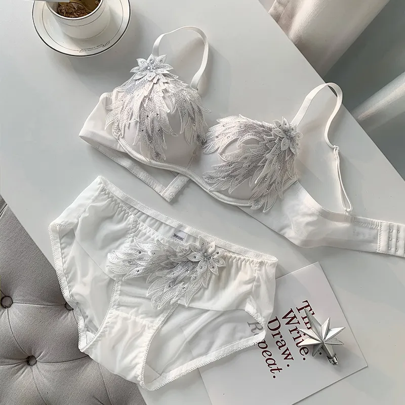 Diamond outlet bralette set