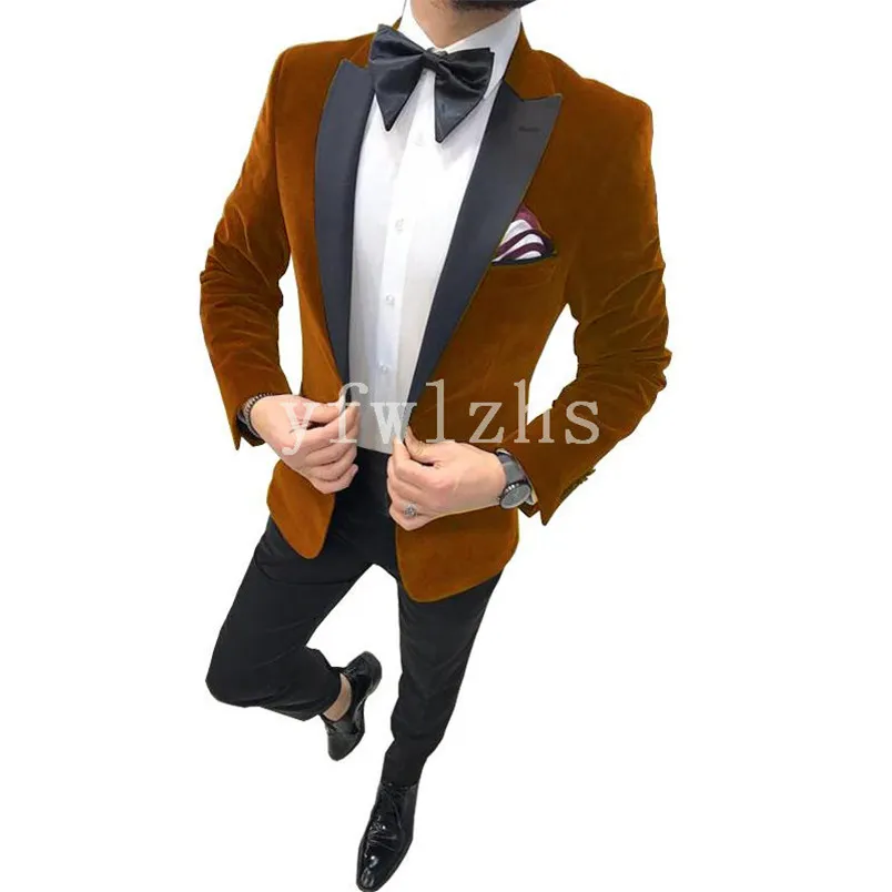 인기있는 Velveteen Groomsmen Peak Lapel Groom Tuxedos 남자 정장 결혼식 / 무도회 최고의 남자 블레이저 (자켓 + 현대 + 넥타이) Y251