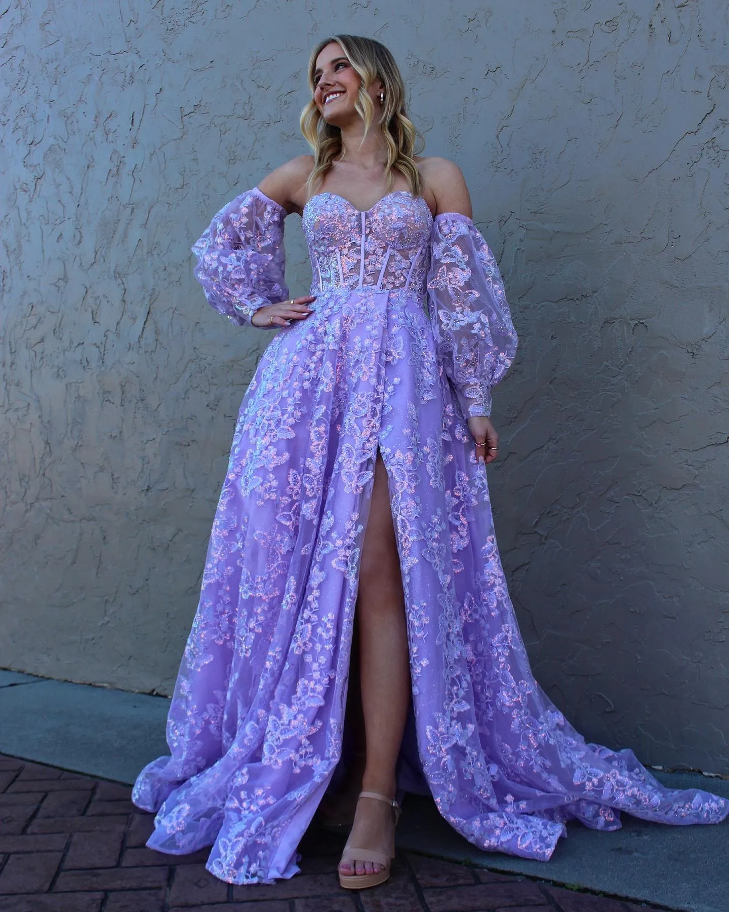 Sweetheart Lilac Długi Wieczór Party Dress Haftowane Butterfly 2022 Robe de Soiree Odłączane rękawy Lavender Prom Dresses Lady Met Gala Pageant Boning Slit