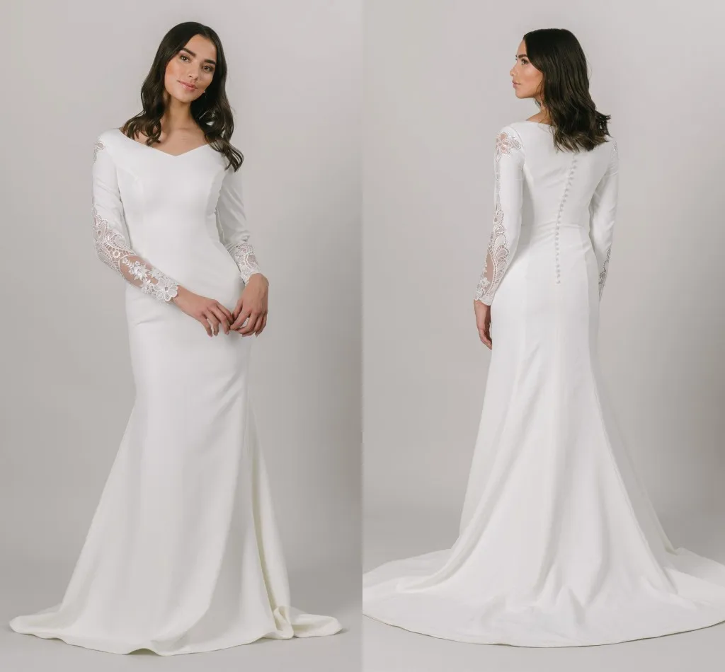 Robes de mariée modestes en crêpe sirène simples avec manches longues col en V boutons dos sirène boho pays robes de mariée LDS robe de mariée