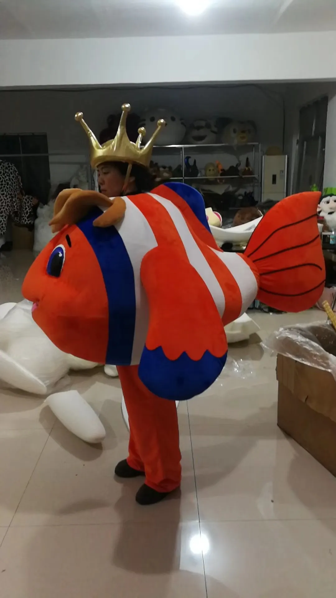 Hot Wysokiej Jakości Prawdziwe zdjęcia Zawód Made A Travless Clownfish Maskotki Kostium Fursuit Adult Cartoon Boże Narodzenie