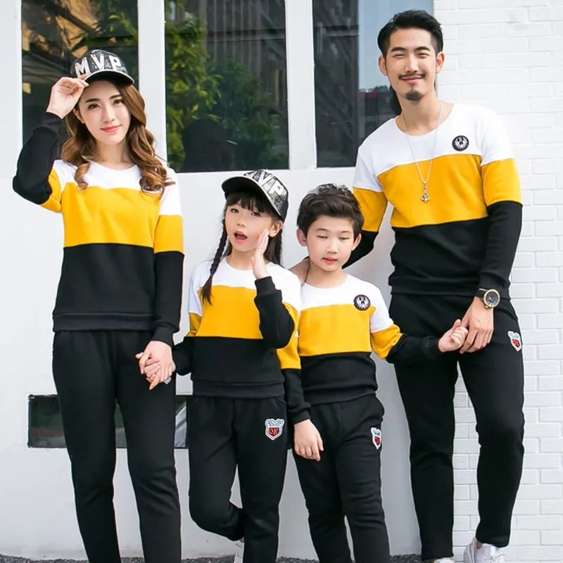 Plus Size Family Clothing New Fashion Autumn Mother Daughter Father Son Boy Girl Cotton Clothes Set Family Matching Outfits 201128