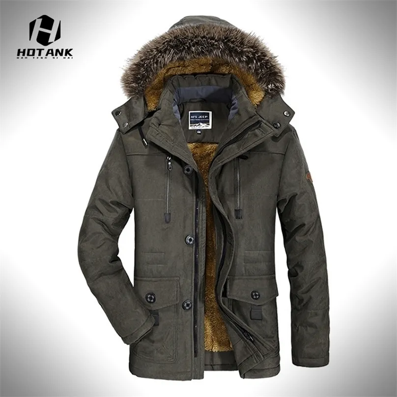 Inverno Uomo Parka Fodera in pelliccia Giacca con cappuccio da uomo in pile spesso Cappotto imbottito in cotone Multi-tasche Moda Casual Marca Parka Soprabito 220301