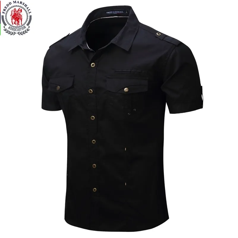 2021 Ankomst Mens Lastskjorta Män Casual Shirt Solid Kortärmad T-shirts Multi Pocket Arbetskjorta Plus Storlek 100% Bomull 220218