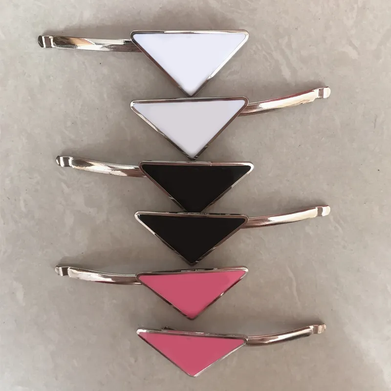 Hot Selling Triangle Letter Hair Clip Women Girl Triangle Barrettes with Stamp Fashion Hair Accessories High Quality