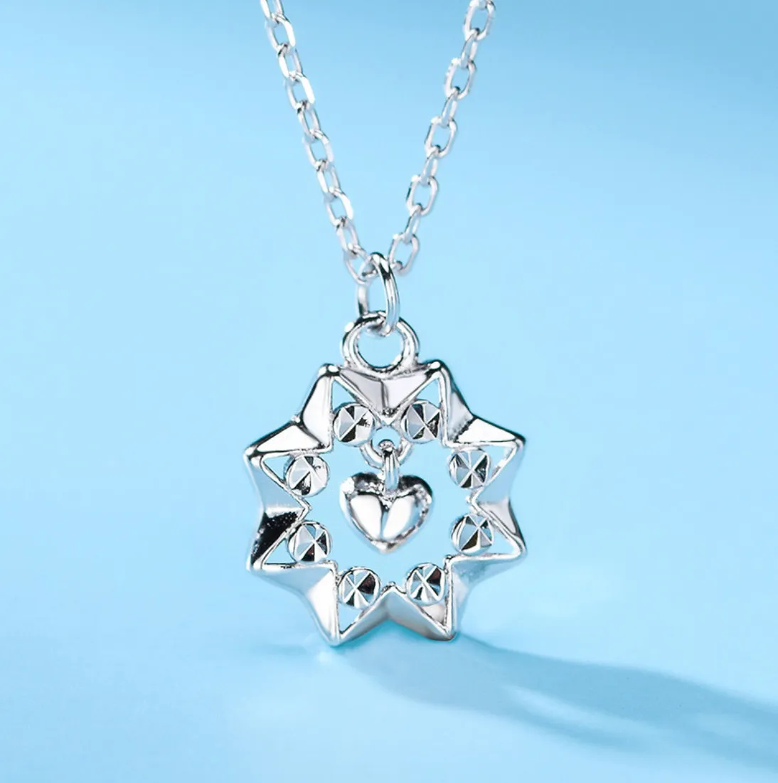 S925 Silver Octagonal Star Pendant Hjärtformad Halsband Nät Röd Temperament Enkel Kvinnlig Clavicle Chain Q0531