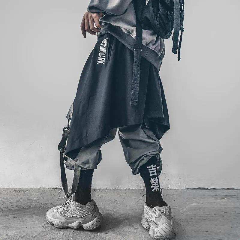 Męskie spodnie Punk Style Asymetryczne List Haft Koronki Hakama Mężczyźni Cargo Casual Streetwear Hip Hop Dna fartuch Japonia Spodnie