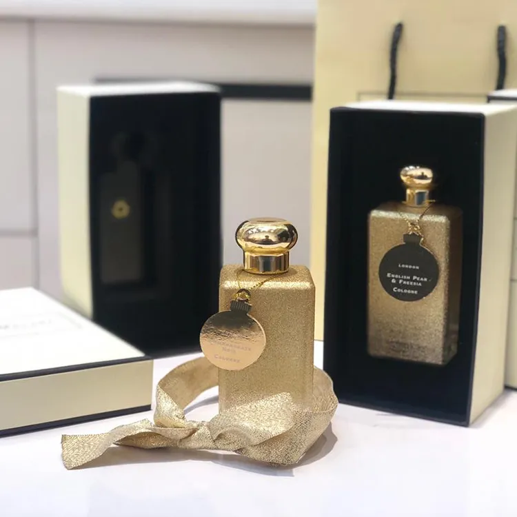 Fashionable Lady Perfume Edição de Natal 100ml Pêra Britânica Blue Wind Sol Sol Perante Fragrância A Mais Nova qualidade livre e rápida entrega
