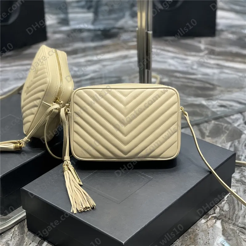 Kvinnor Handbag Designer Väskor Kors Kroppsmeddelare Äkta Läder Tassel Zipper Med Box Kamera Bag Axel Crossbody Clutch Kvinna Handväskor Purse YB42