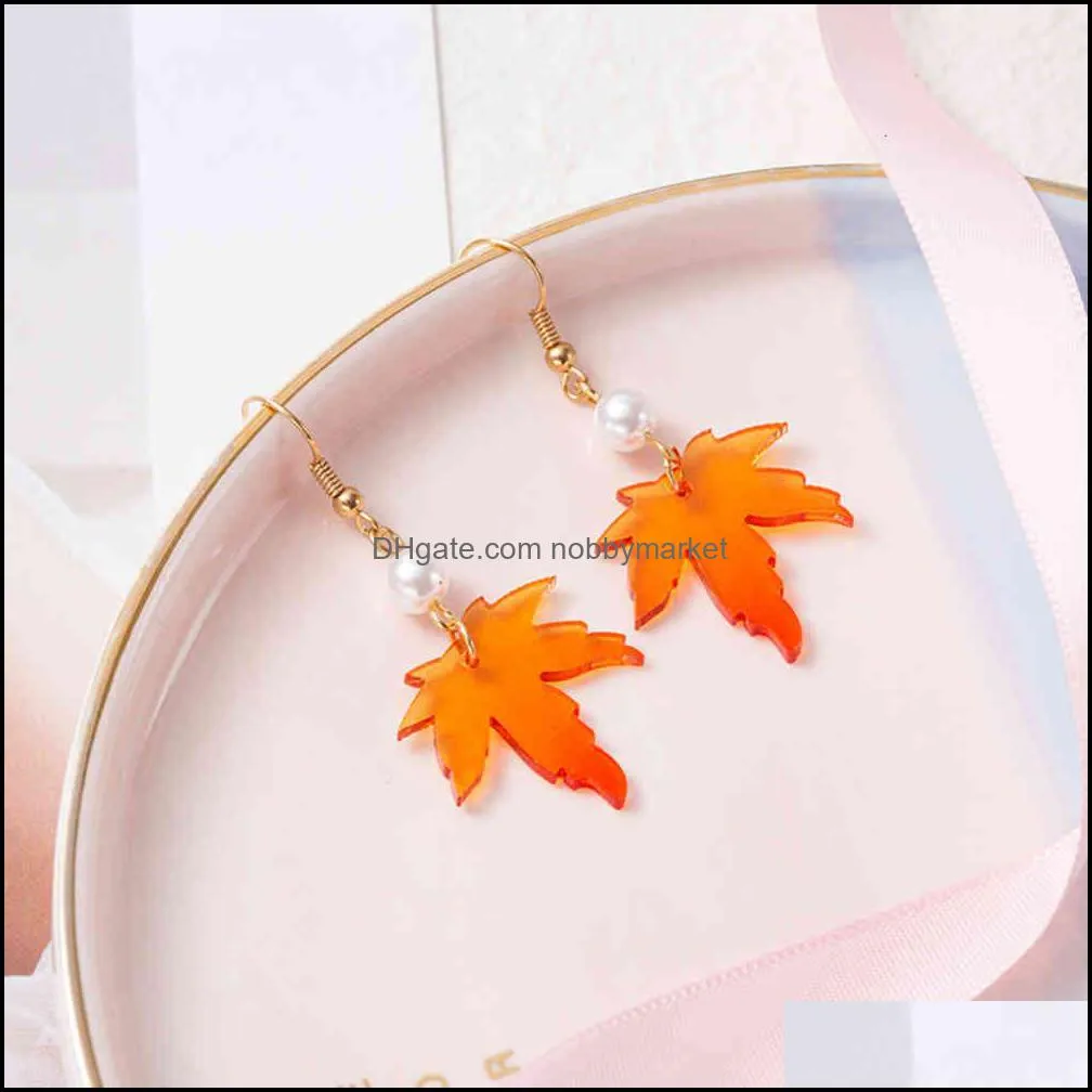 earrings Hot selling Hefeng series simple temperament maple leaf earrings pearl long women`s Earrings