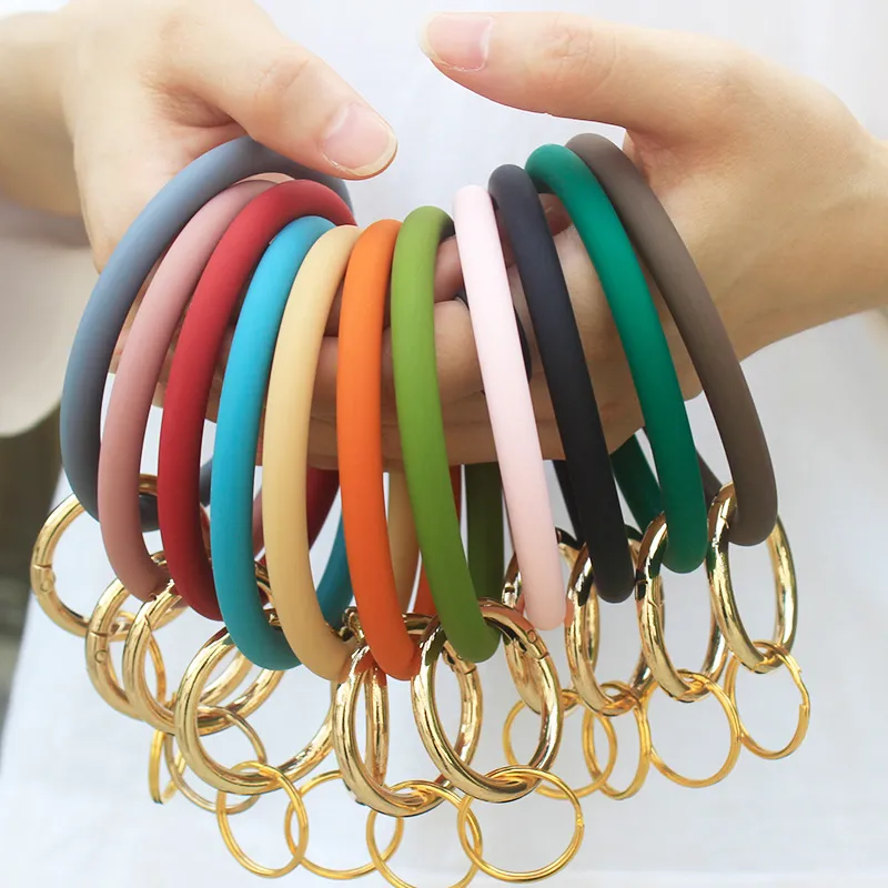 Round silicone keychain on sale