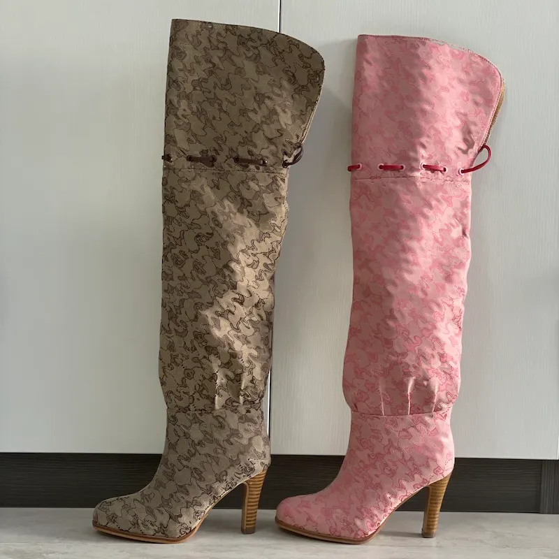 2021 Women`s knee-high Boots Designer Original Shoes High Heel Beige Pink Printed Canvas over the knee Boot Zipper Laces Casual shoe Size 35-42 NO317