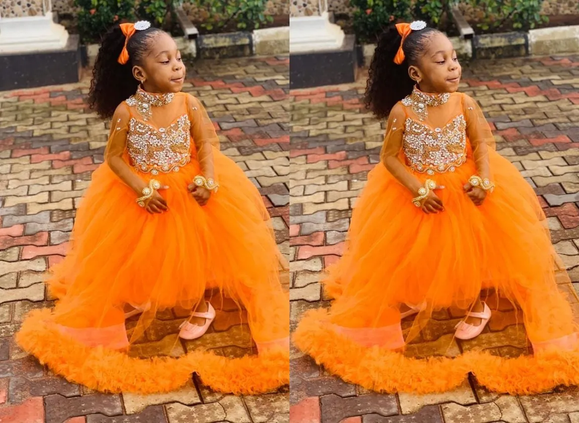 African Orange Toddler Cupcake Girls Pagant Klänningar Boll Gown Crystal Långärmad Pärlor Nya Flower Girls First Communion Dress